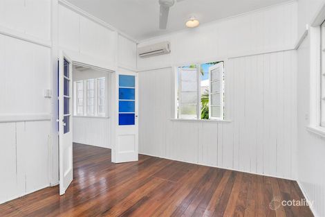 Property photo of 138A Greenslopes Street Edge Hill QLD 4870