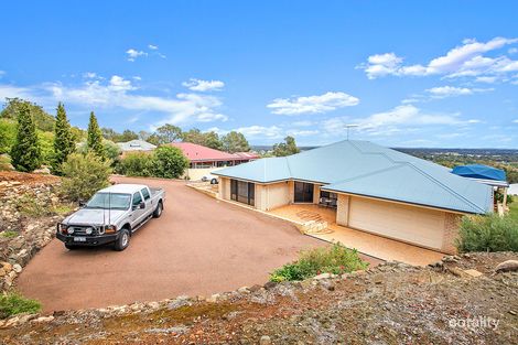 Property photo of 8 Rise Court Mount Richon WA 6112