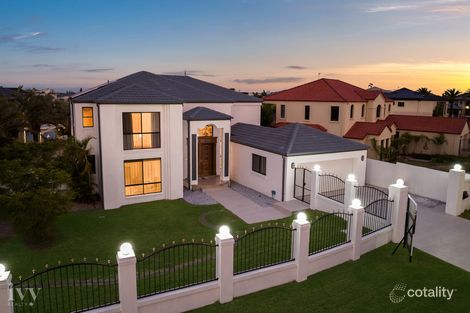 Property photo of 18 The Peninsula Paradise Point QLD 4216