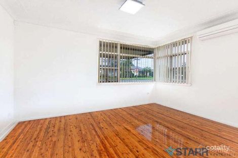 Property photo of 25 Fairfield Road Woodpark NSW 2164