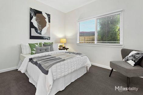 Property photo of 1/5 Marilyn Court Watsonia VIC 3087