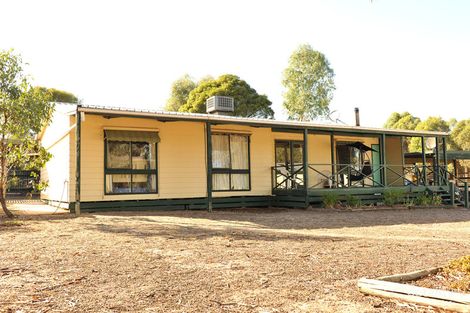 1050 Bendigo-Maryborough Rd, Lockwood, VIC 3551