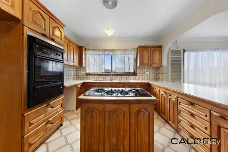 Property photo of 21 Eddie Street St Albans VIC 3021