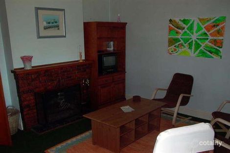 Property photo of 8 Learmonth Street Queenscliff VIC 3225