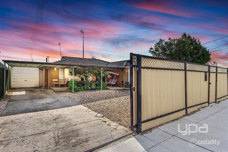 Property photo of 15 Sandra Street Kings Park VIC 3021