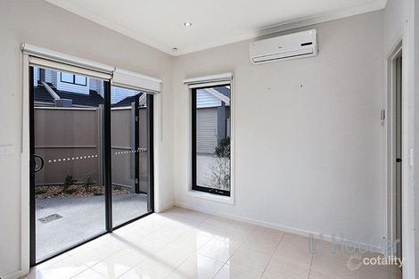 1/150 Woods St, Newport, VIC 3015