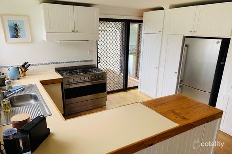 Property photo of 10 Pelican Place Dunsborough WA 6281