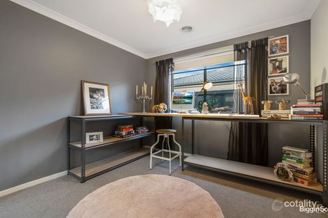 Property photo of 22 Turion Drive Mickleham VIC 3064