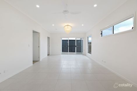 Property photo of 28 Sunflower Crescent Nirimba QLD 4551
