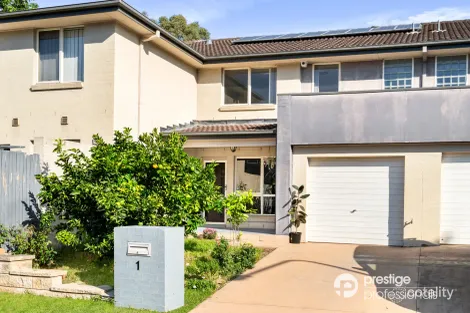 1 Hamlin Cct, Holsworthy, NSW 2173