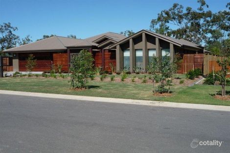 12 Crest Ridge Pde, Brookwater, QLD 4300