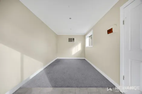 Property photo of 23 Eureka Road Diggers Rest VIC 3427