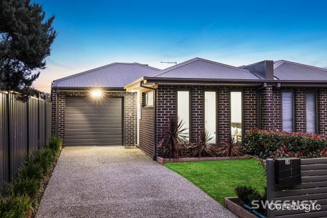 Property photo of 39 Paringa Road Altona North VIC 3025