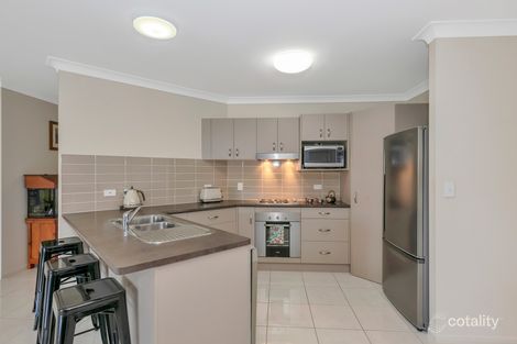 Property photo of 4 Kirrama Court Bushland Beach QLD 4818