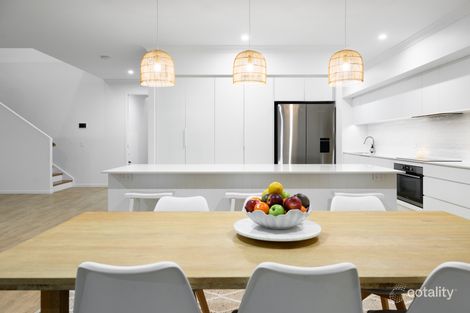 Property photo of 13 Bridgewater Place Mount Nathan QLD 4211