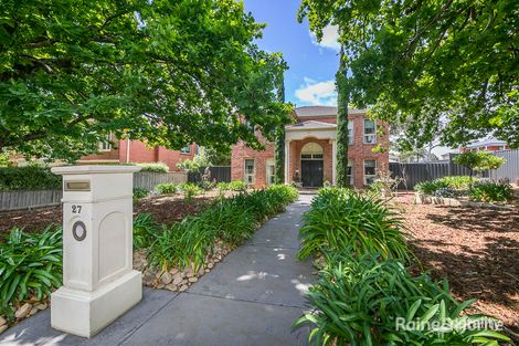Property photo of 27 The Avenue Sunbury VIC 3429