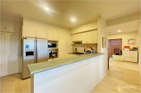 Property photo of 8 Arlington Walk Vermont VIC 3133