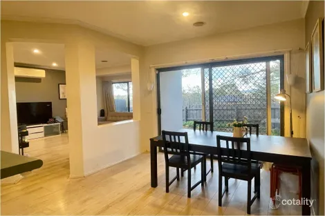Property photo of 8 Arlington Walk Vermont VIC 3133