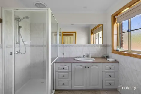 Property photo of 2 Delmarni Court North Wonthaggi VIC 3995