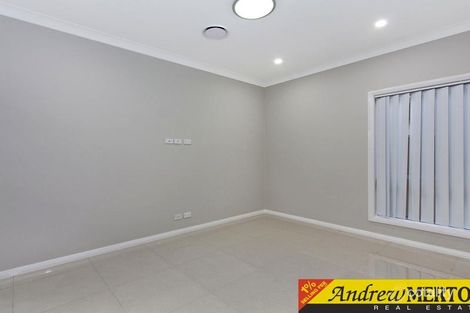 Property photo of 85 Carroll Crescent Plumpton NSW 2761