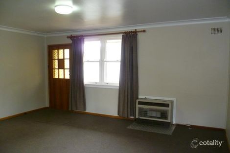 Property photo of 9 Lawson Crescent Orange NSW 2800