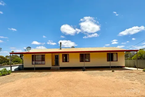 14 Travers Tce, Minnipa, SA 5654