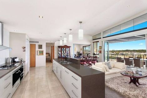 Property photo of 144/3 Pendraat Parade Hope Island QLD 4212