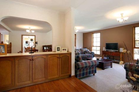 Property photo of 10 The Mews Wantirna VIC 3152