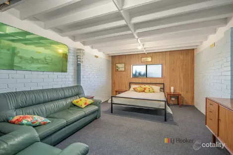 Property photo of 46 Woolana Avenue Budgewoi NSW 2262