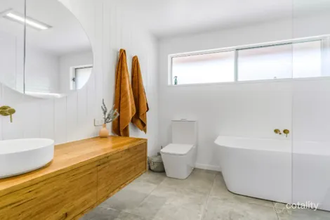 Property photo of 1/2 Snowgum Court Burleigh Waters QLD 4220