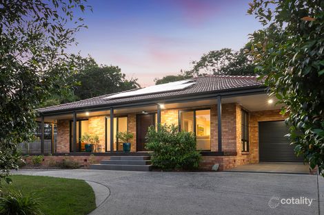 Property photo of 33 Coomburra Crescent Ocean Shores NSW 2483