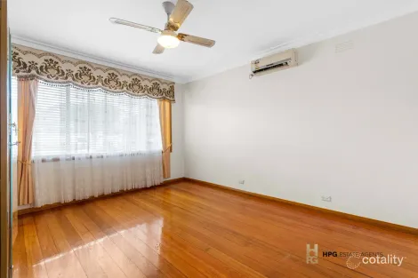 Property photo of 8 Eumarella Street Tullamarine VIC 3043