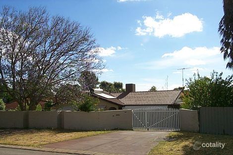 15 Lensham Pl, Armadale, WA 6112