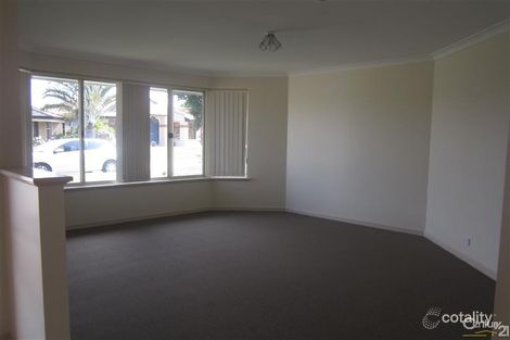 Property photo of 41 Alora Drive Port Kennedy WA 6172