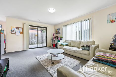 Property photo of 10 Providence Drive Cranbourne West VIC 3977