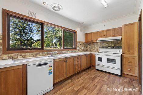 Property photo of 13 Paynes Road Chirnside Park VIC 3116