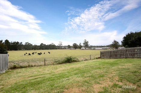 Property photo of 29 Springwater Drive Drouin VIC 3818