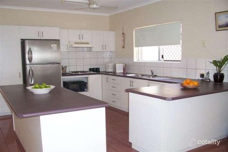 Property photo of 5 Radomi Crescent Coconut Grove NT 0810