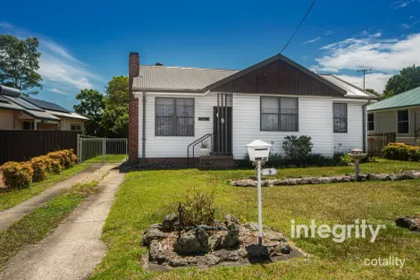 9 Tallayang St, Bomaderry, NSW 2541