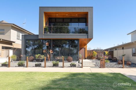 37 Parkside Ave, Swan Hill, VIC 3585