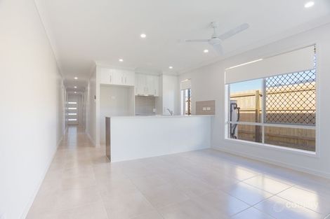 Property photo of 1/11 Splendour Circuit Yarrabilba QLD 4207