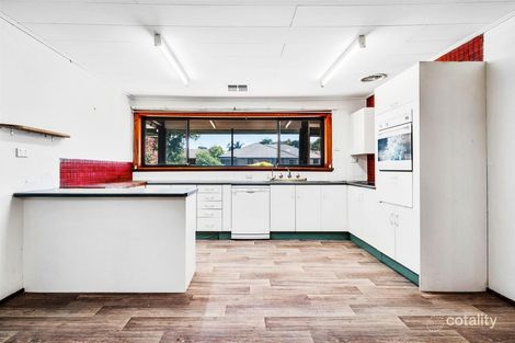 Property photo of 1 Nash Crescent Morphett Vale SA 5162