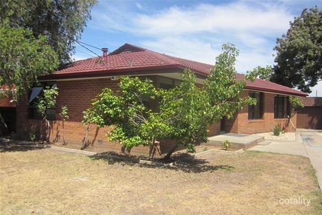 21 Valentine Ave, Thomastown, VIC 3074