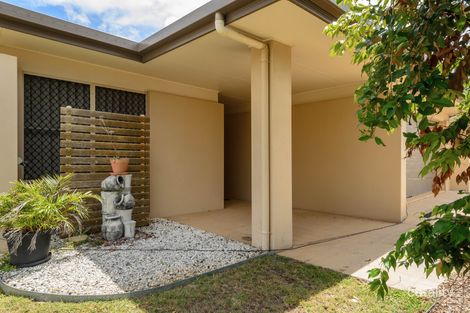 Property photo of 69 Sharyn Drive New Auckland QLD 4680