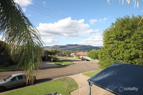 Property photo of 30 McRae Street Hillvue NSW 2340