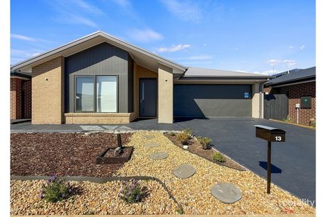 13 Rosea St, Warragul, VIC 3820