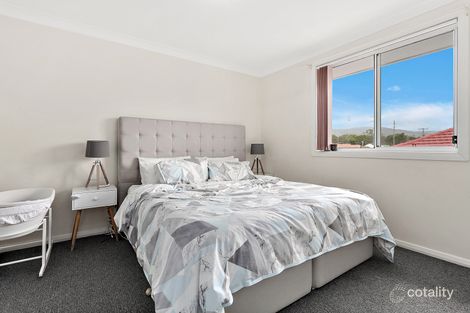 Property photo of 2/184-186 Tongarra Road Albion Park NSW 2527