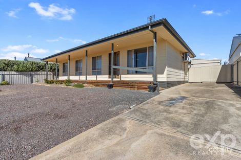 10 Loller St, Moonta Bay, SA 5558