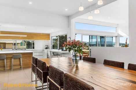 Property photo of 9 Thornton Close Blackmans Bay TAS 7052