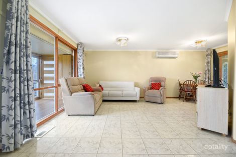 Property photo of 17 Arthur Phillip Drive Endeavour Hills VIC 3802